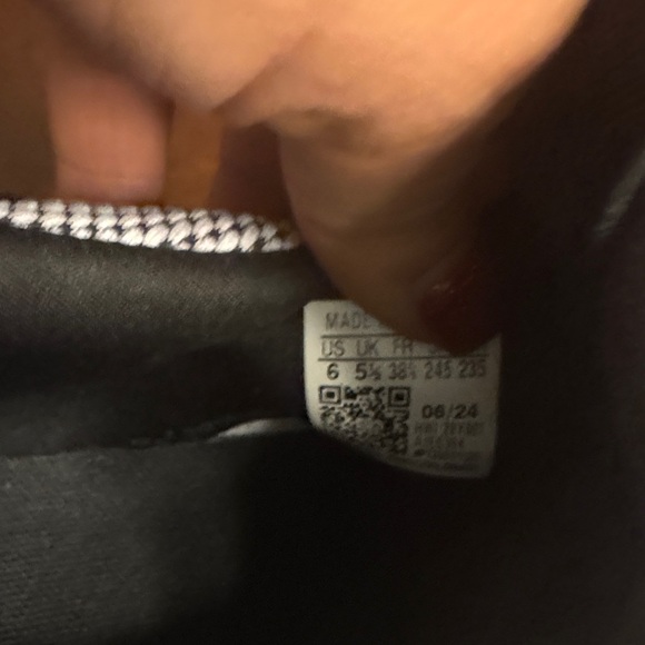 Adidas Monochrome Mesh Sneakers - Picture 6 of 7